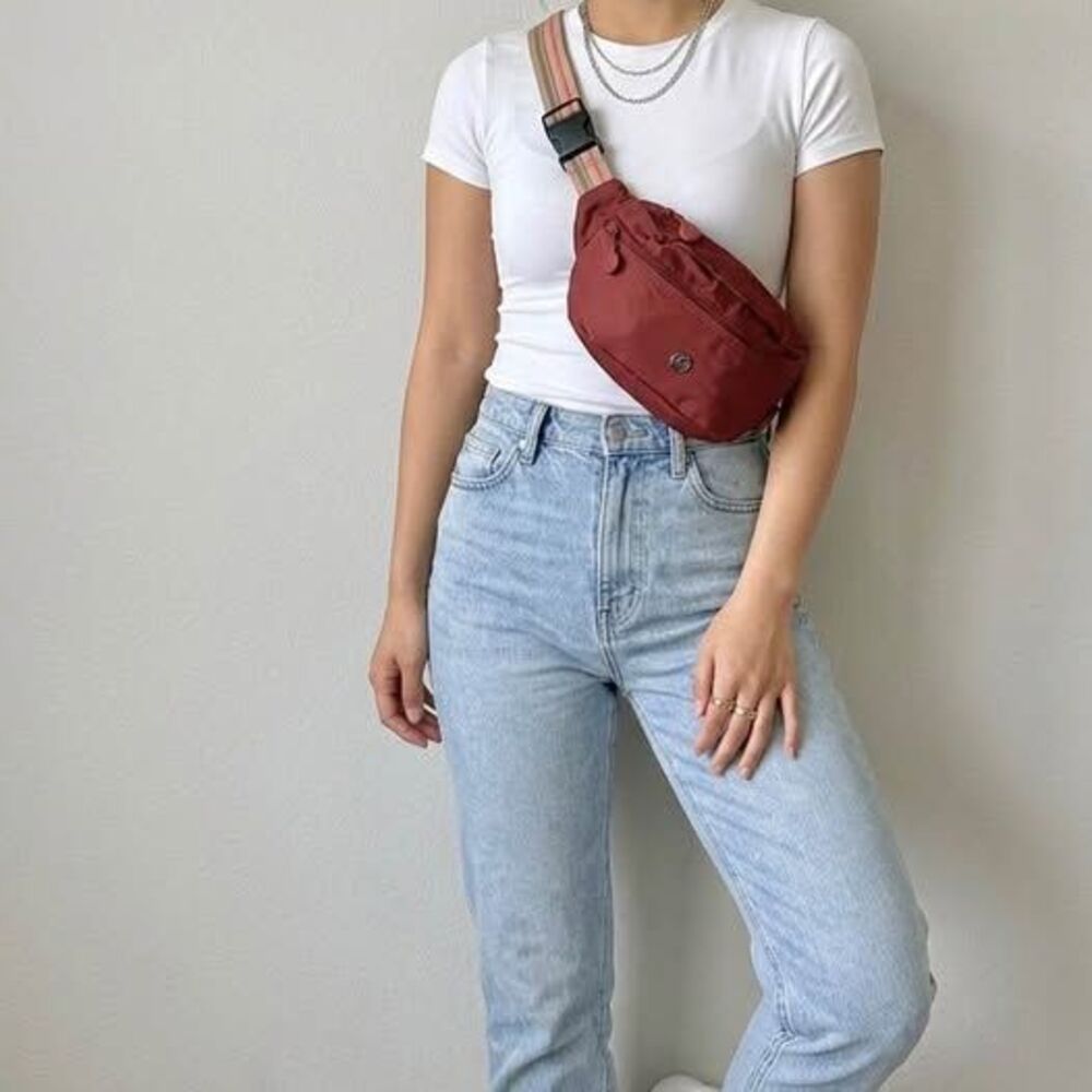 Water-Resistant Nylon Multi-Pocket Belt Bag / Sling Bag